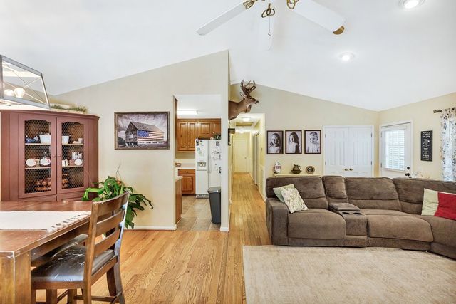 102 Stonewall Court, Seneca, SC 29678