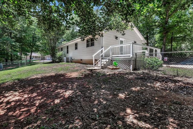 102 Stonewall Court, Seneca, SC 29678