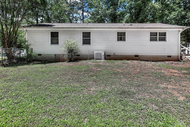 102 Stonewall Court, Seneca, SC 29678
