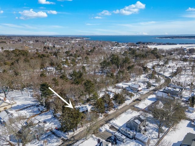 56 Acushnet Road, Mattapoisett, MA 02739