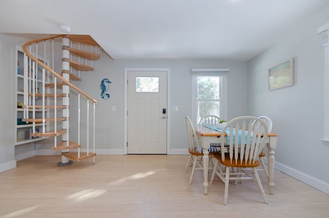56 Acushnet Road, Mattapoisett, MA 02739