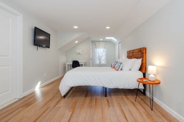 56 Acushnet Road, Mattapoisett, MA 02739