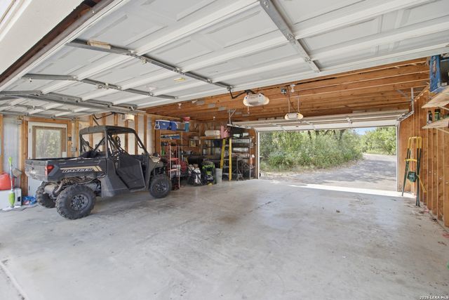 309 County Road 2751, Mico, TX 78056