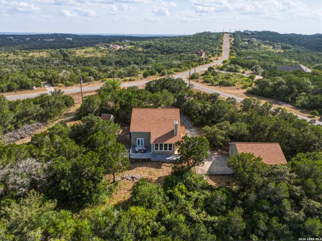309 County Road 2751, Mico, TX 78056