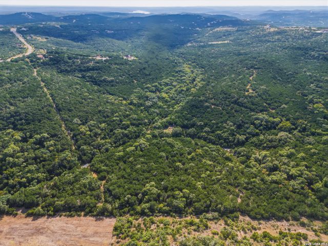 309 County Road 2751, Mico, TX 78056