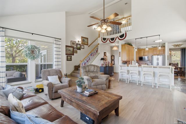 309 County Road 2751, Mico, TX 78056