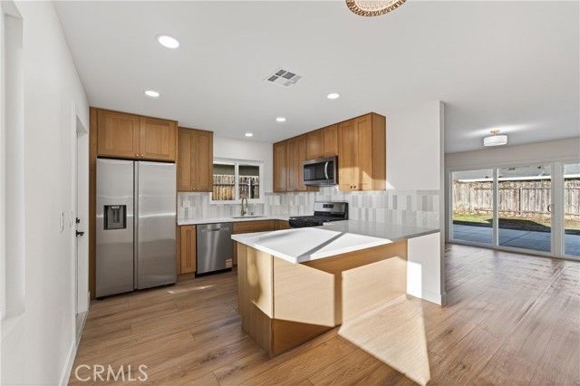 7041 Cameo Street, Rancho Cucamonga, CA 91701