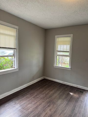 2716 DEADRICK AVE, Memphis, TN 38114