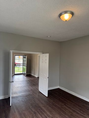 2716 DEADRICK AVE, Memphis, TN 38114