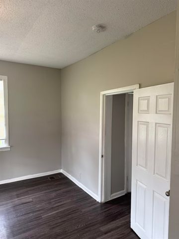 2716 DEADRICK AVE, Memphis, TN 38114