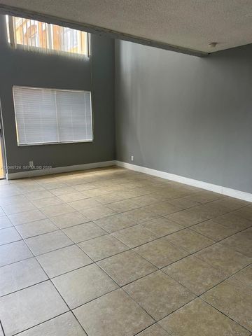 18051 NW 68th Avenue K204, Hialeah, FL 33015