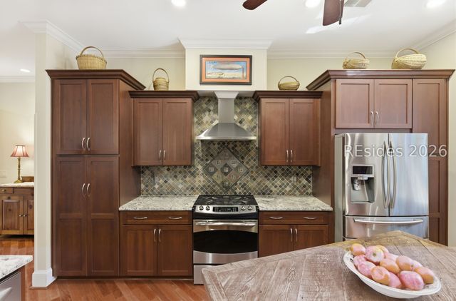 37 Anchor Cove Ct, Bluffton, SC 29910