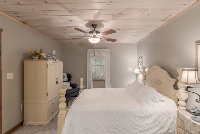 337 Branch Creek Road, Blue Ridge, GA 30513