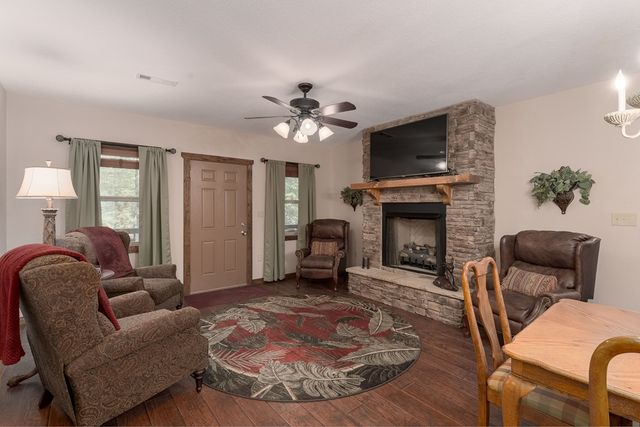 337 Branch Creek Road, Blue Ridge, GA 30513