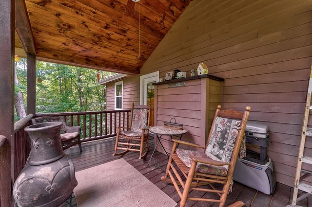 337 Branch Creek Road, Blue Ridge, GA 30513