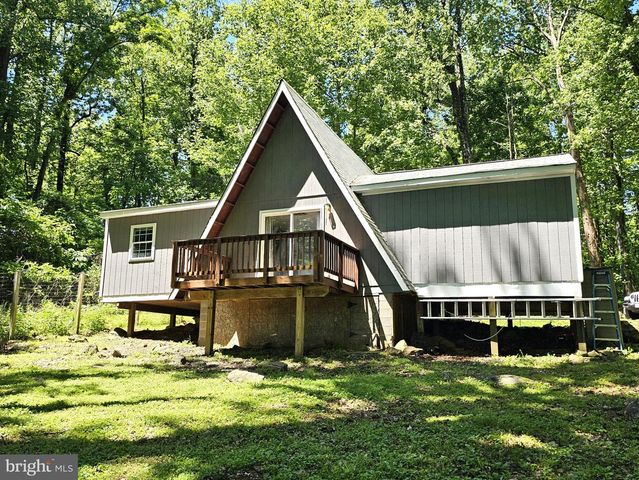 2628 HIGH TOP RD, Linden, VA 22642
