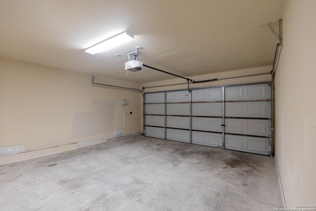 3815 Bogie Way, Converse, TX 78109