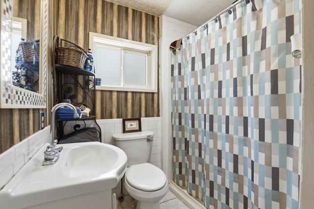 18648 Lawrence Drive, Stanwood, MI 49346