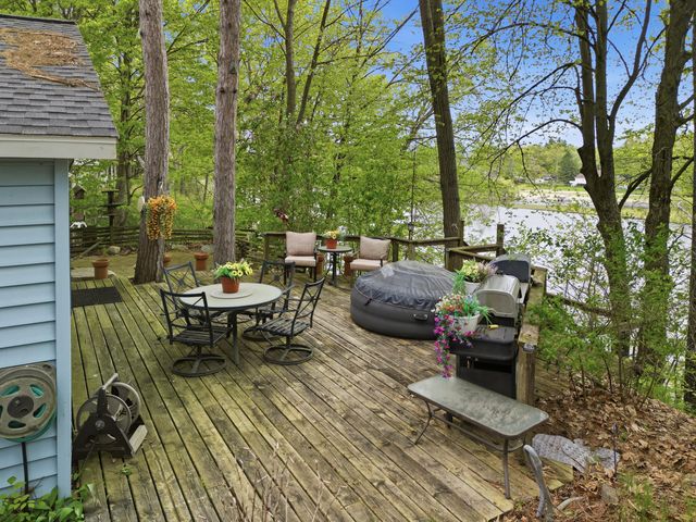 18648 Lawrence Drive, Stanwood, MI 49346
