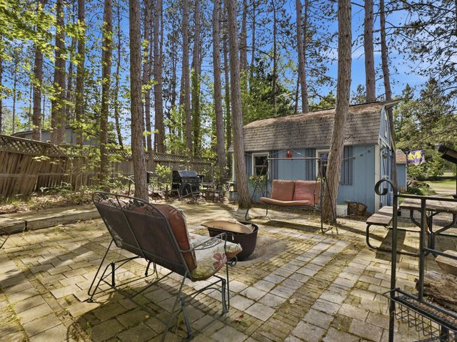 18648 Lawrence Drive, Stanwood, MI 49346