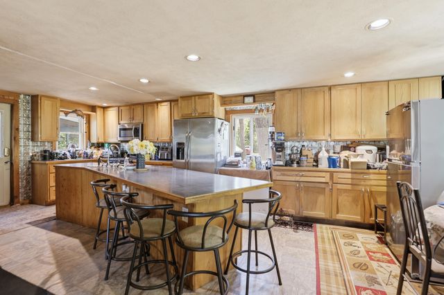 18648 Lawrence Drive, Stanwood, MI 49346