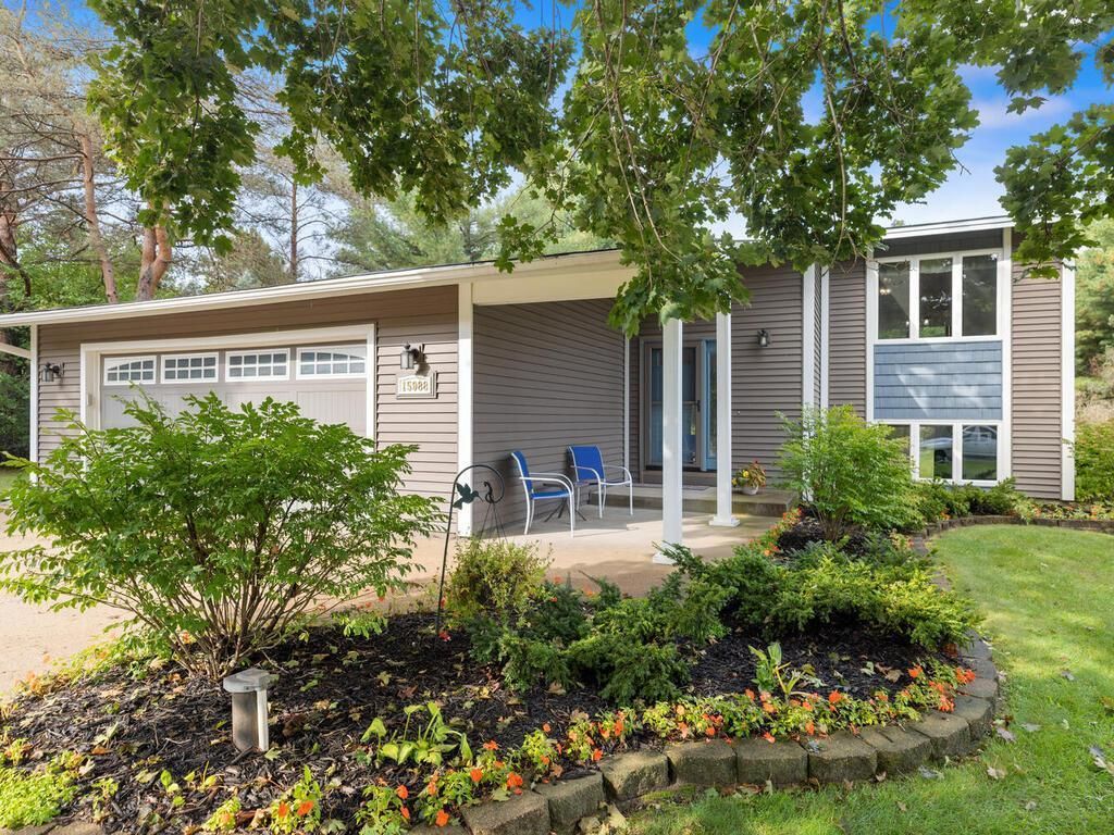15988 Quinn Street NW, Andover, MN 55304