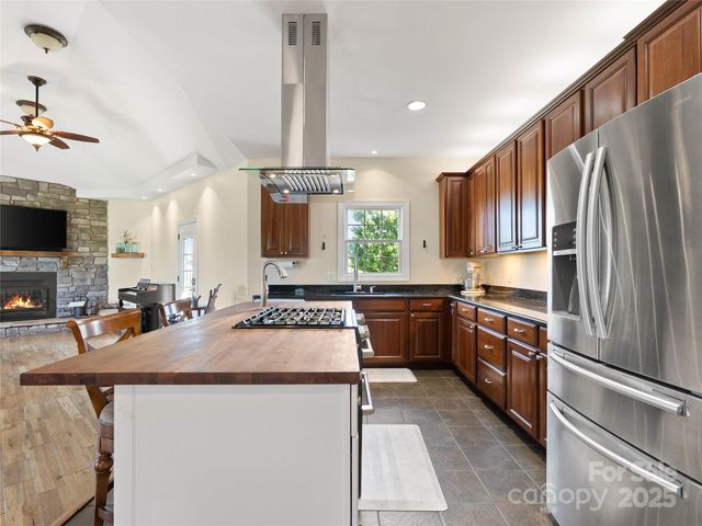 150 Rabbit Moffitt Road, Rutherfordton, NC 28139