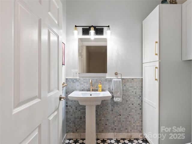 150 Rabbit Moffitt Road, Rutherfordton, NC 28139