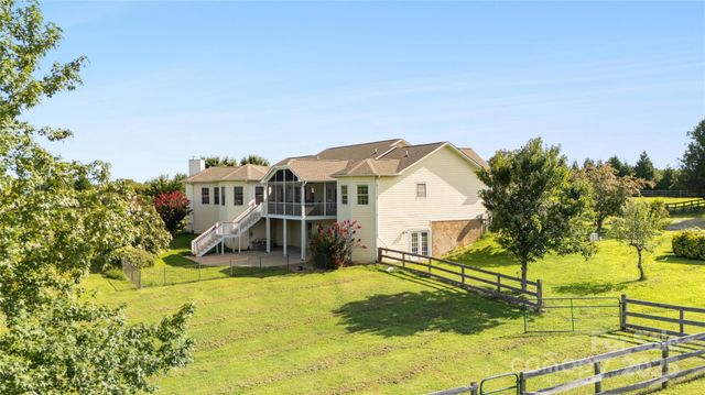 150 Rabbit Moffitt Road, Rutherfordton, NC 28139