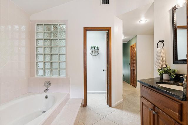 2538 LONG IRON COURT, Longwood, FL 32779