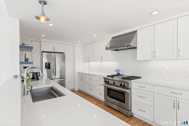 9 Marsh Road, Westport, CT 06880