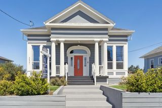 2521 Grande Vista Avenue, Oakland, CA 94601