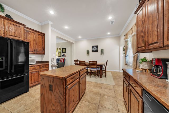 108 Lauren Court, Joshua, TX 76058