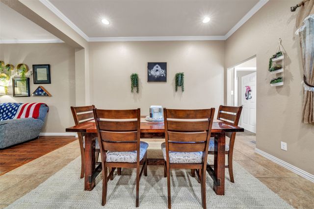 108 Lauren Court, Joshua, TX 76058