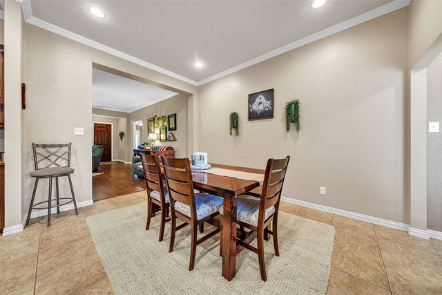 108 Lauren Court, Joshua, TX 76058