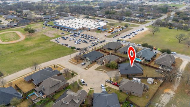 108 Lauren Court, Joshua, TX 76058