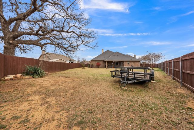 108 Lauren Court, Joshua, TX 76058