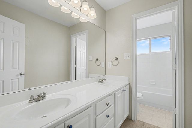 2104 Nugent Drive, Mansfield, TX 76063