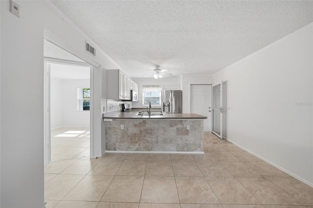 26485 RAMPART BOULEVARD D4, Punta Gorda, FL 33983
