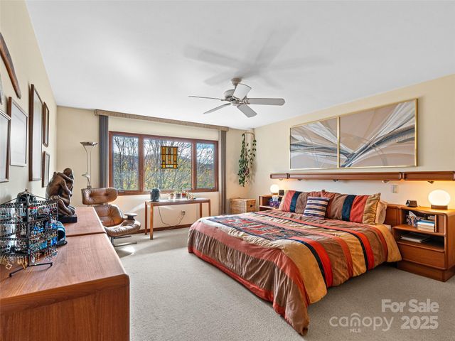 80 Stony Ridge, Asheville, NC 28804