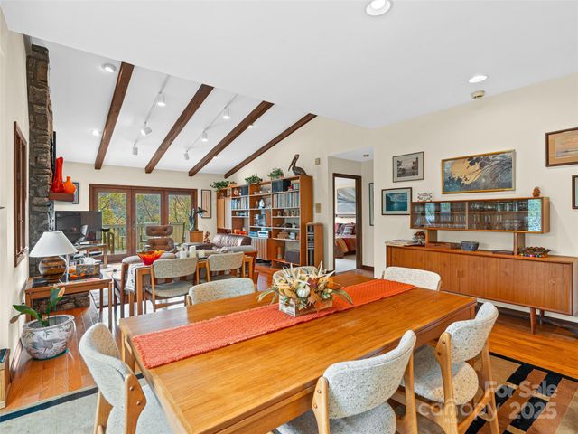 80 Stony Ridge, Asheville, NC 28804