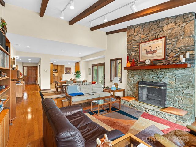 80 Stony Ridge, Asheville, NC 28804