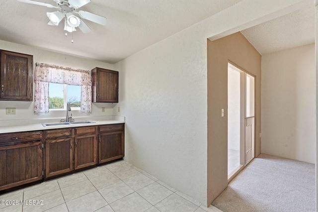 436 W San Ignacio, Green Valley, AZ 85614
