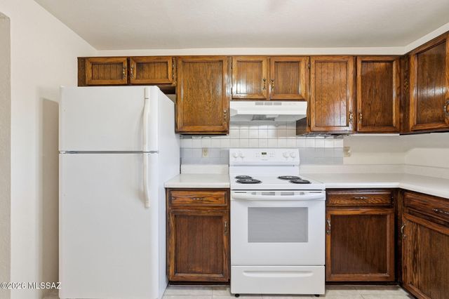 436 W San Ignacio, Green Valley, AZ 85614