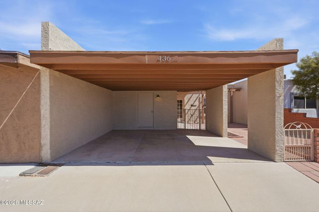 436 W San Ignacio, Green Valley, AZ 85614