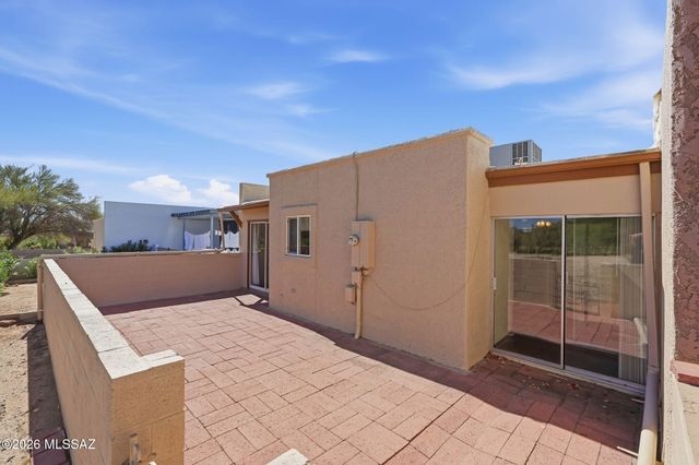 436 W San Ignacio, Green Valley, AZ 85614