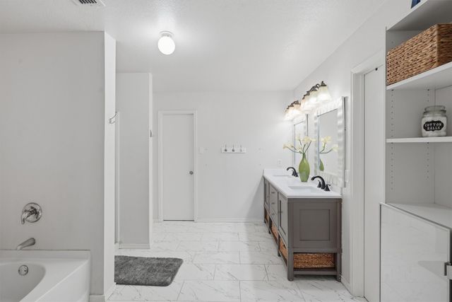 9024 Penny Lane, Fort Worth, TX 76123