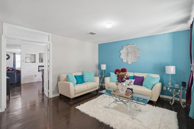 9024 Penny Lane, Fort Worth, TX 76123
