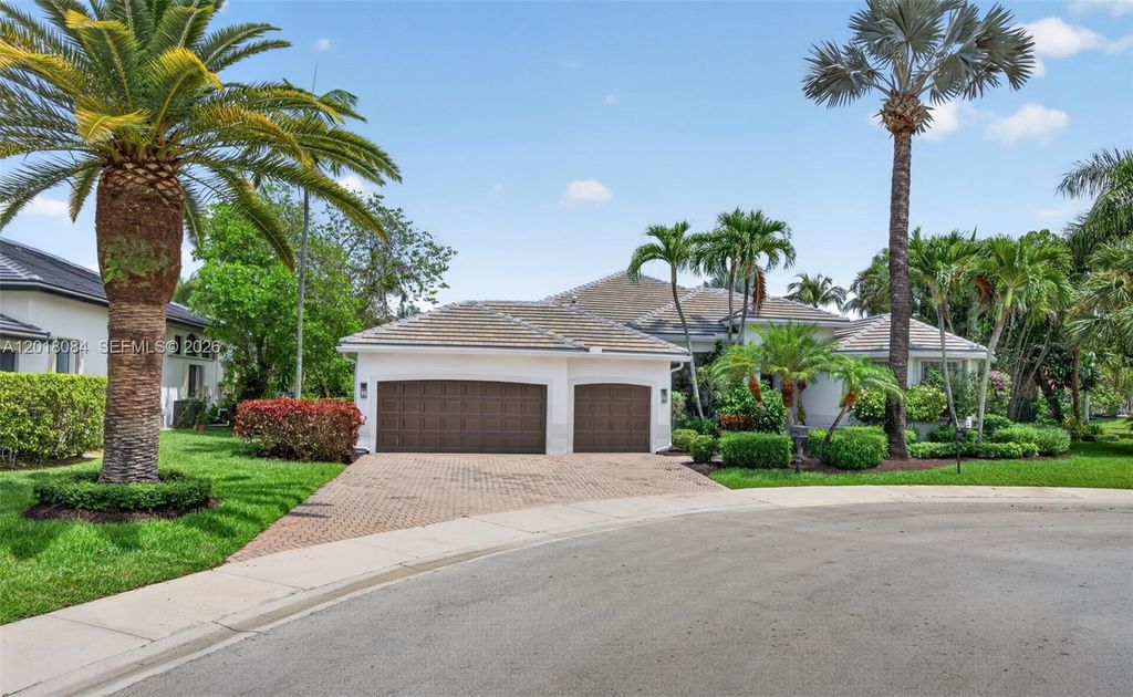 2538 Montclaire Ct, Weston, FL 33327