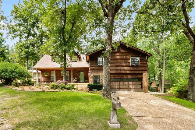 14 Heritage Court, Little Rock, AR 72211